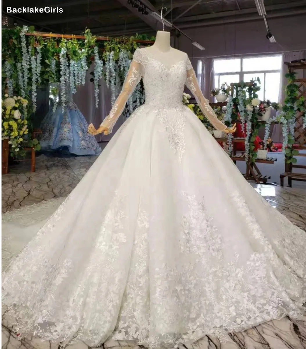 Простое свадебное платье пляжное с v-образным вырезом и длинным рукавом открытой