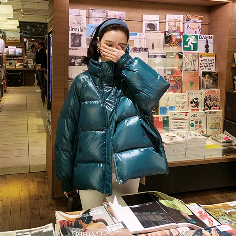 Женская парка на белом утином пуху с воротником-стойкой | одежда