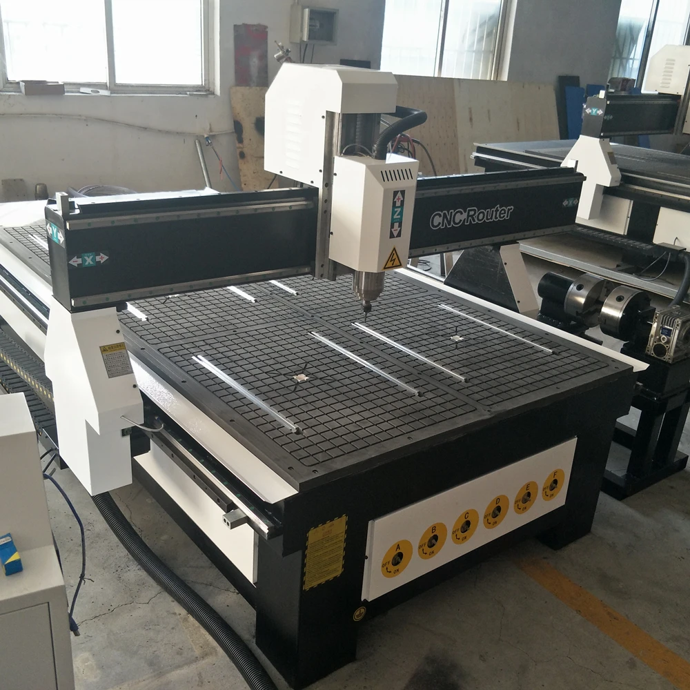 Фото Китайский контроллер DSP, ЧПУ 4-осевой ЧПУ-роутер 5,5 кВт, шпиндель водяного охлаждения, мощный ЧПУ-роутер №2