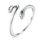 Кольцо женское из серебра 925 пробы с фианитом, регулируемое