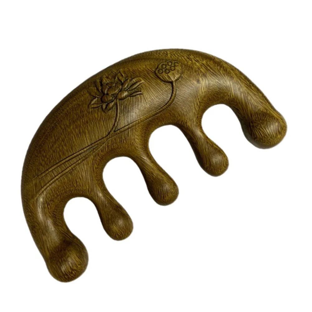 

Деревянная расческа для ухода за волосами