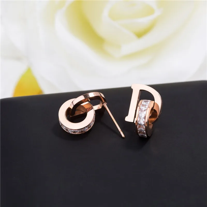 Серьги из нержавеющей стали под розовое золото с буквой D для женщин ювелирные