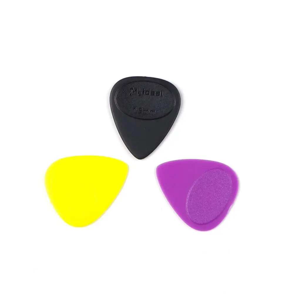 

P5 Guitar Tool Set Essential Accessories Suits Includes Guitar Strings Picks and Capo