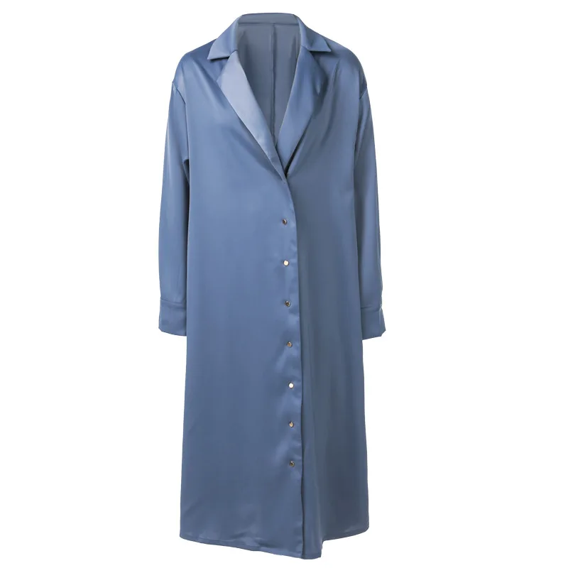 Платье-рубашка с отложным воротником и длинным рукавом средней длины сатиновое