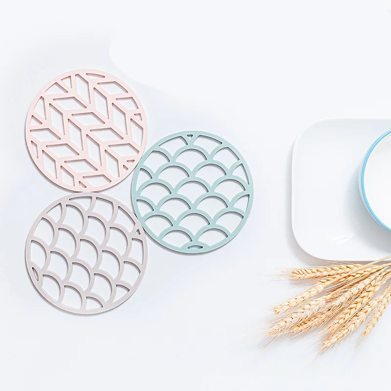 Модная силиконовая подставка под чашку полая в форме облака теплоизолированная