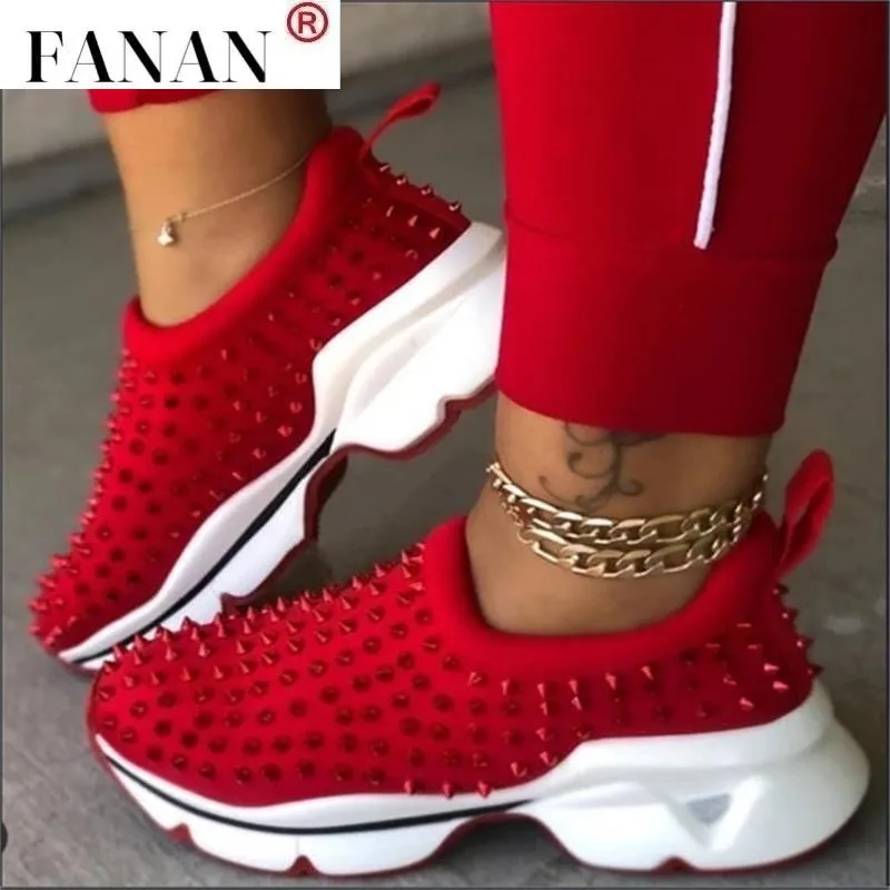 

2021 Spring Women Sneakers Flat Slip on Platform Sneakers for Woman Black Rivet Breathable Mesh Sock Loafers Women Casual Shoes