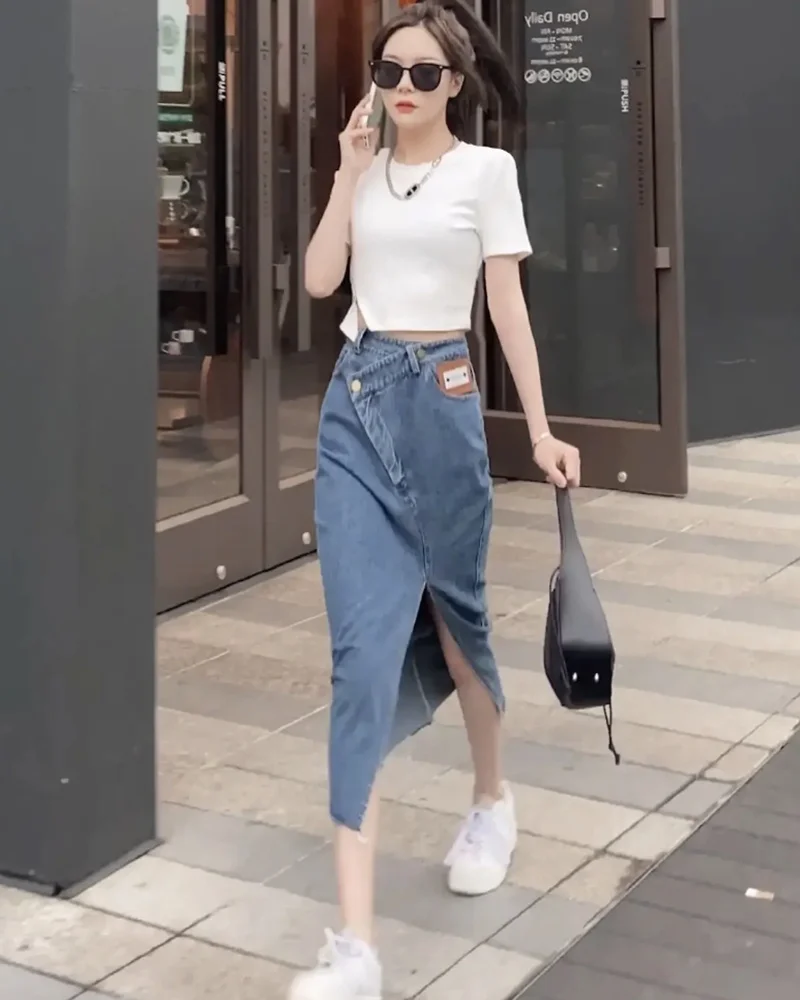 

Женская свободная юбка А-силуэта средней длины с высокой талией