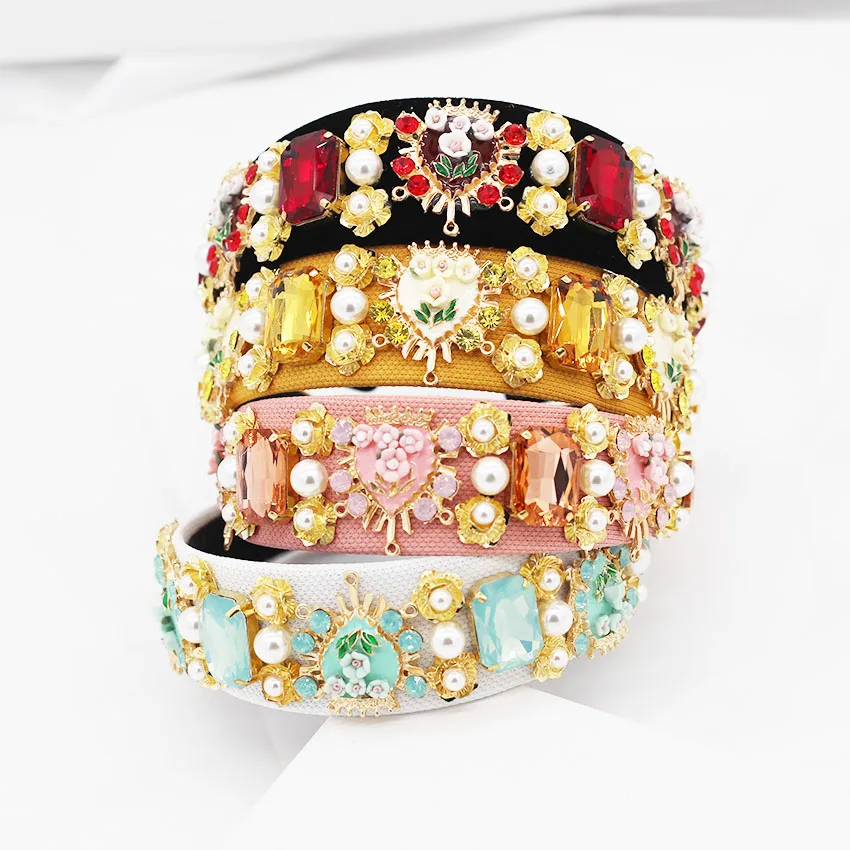 

Beautiful fashion temperament ladies headband New Baroque fashion personality pearl rhinestone girl headband 536