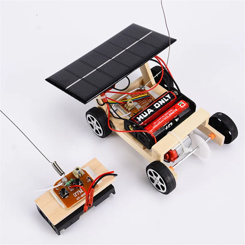 Солнечная энергия RC автомобиль игрушка Дерево DIY беспроводные модели