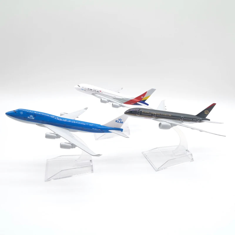 

16CM 787 A380 747 777 AIRLINES METAL ALLOY MODEL PLANE AIRCRAFT TOY WHEELS AIRPLANE BIRTHDAY GIFT COLLECTION DESK TOY