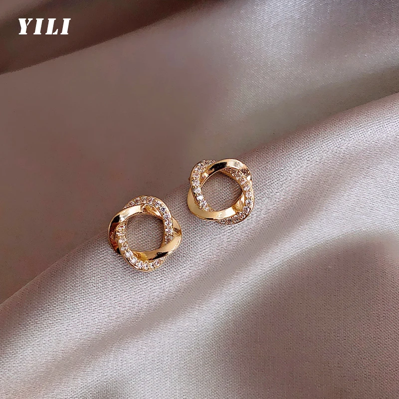 

2021 New Korean Gold Knot Cross Circle Earrings Fashion Flower Zircon Earrings for Women Exquisite Wedding Bridesmaid Jewelry