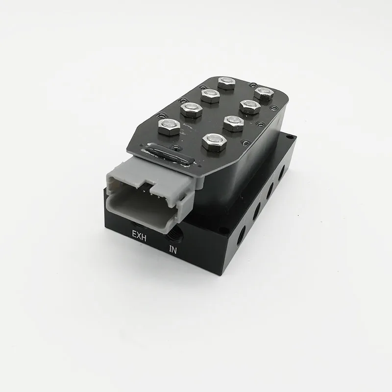 

Pneumatic Shock Absorber 1/4" AA-VU4 8-corner Solenoid Valve Unit , Air Suspension Valve Block With 1m Cable Plug and Controller