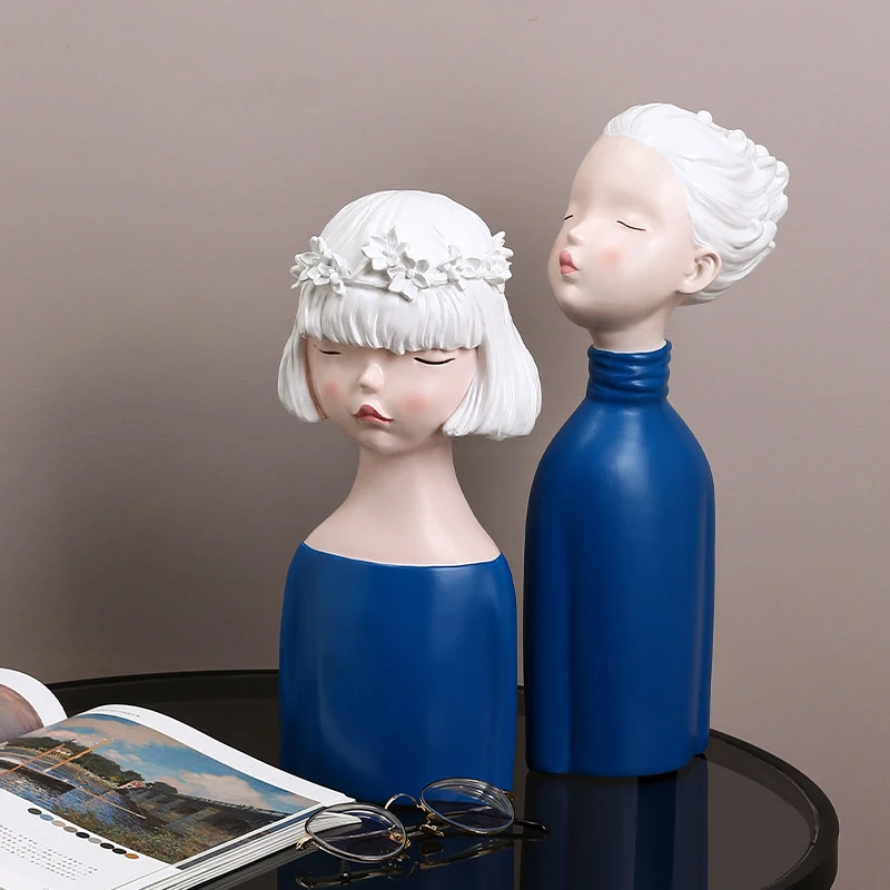 

[HHT] Nordic Resin Crafts Blue Dress White Hair Girl Ornaments Couple Decor Living Room Cabinet Home Decoration Birthday Gift