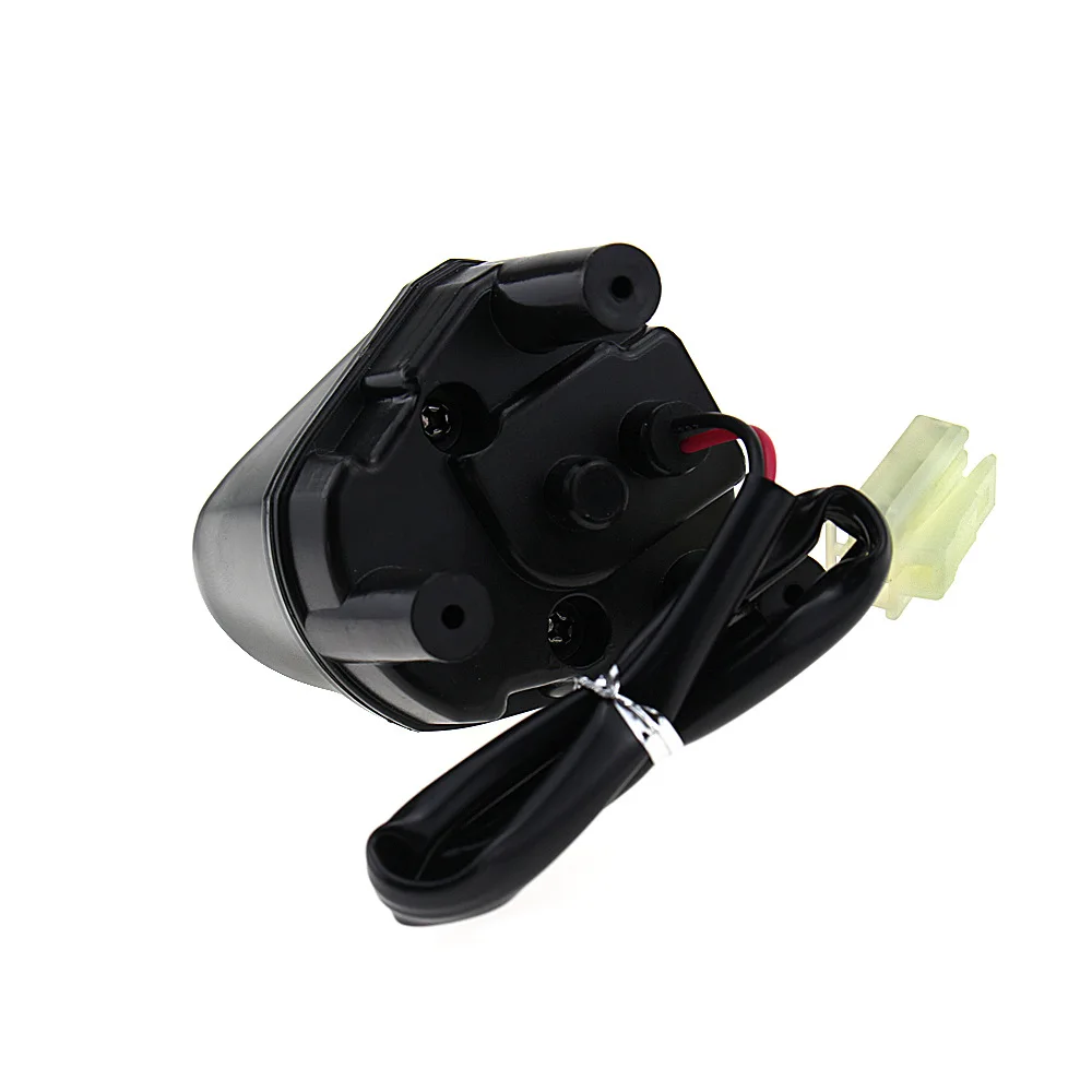 

Suitable for Yamaha R6 06-07 years front fog lamp small lamp head cover shell lighting modified LED lamp high brightness