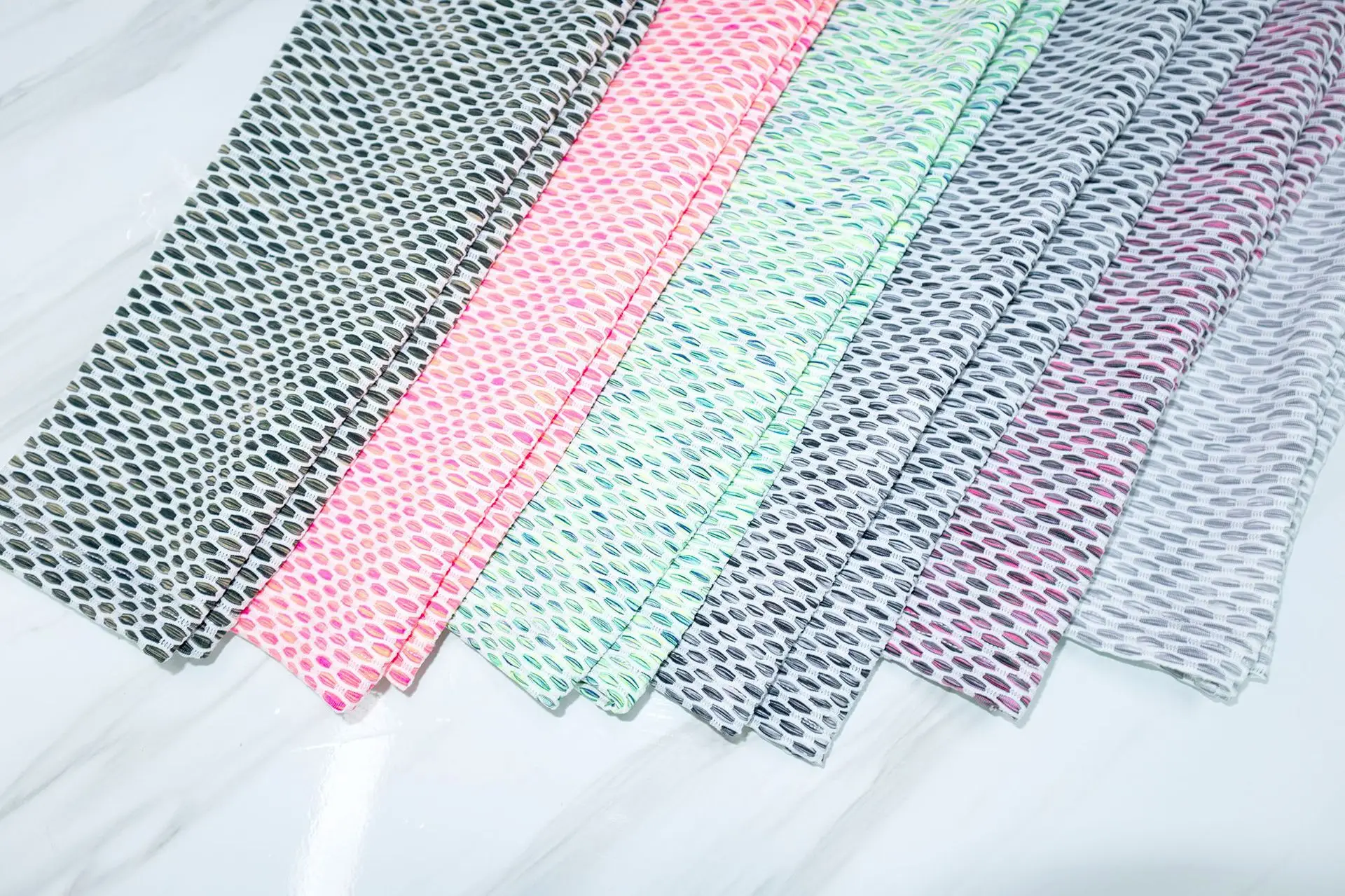 

New Bumps Style Sweety lady Clothing Push Up Leggings Sexy High Waist Pants Workout Mixed color