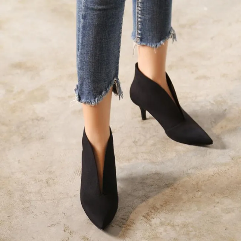 Цвета: черный красный матовые кожаные женские ботинки до щиколотки 2020 Новый