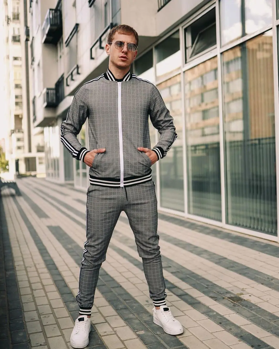 

2021 Spring Autumn New Men's Cardigan Set Gentlemen Stripe Sets Tracksuit Mens Clothing Two Piece Set Casual Sport clothes 3XL