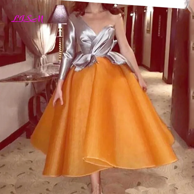 

One Shoulder Satin Short Prom Dresses Long Sleeves Custom Made Pleats Women Evening Gowns vestido de gala 2021
