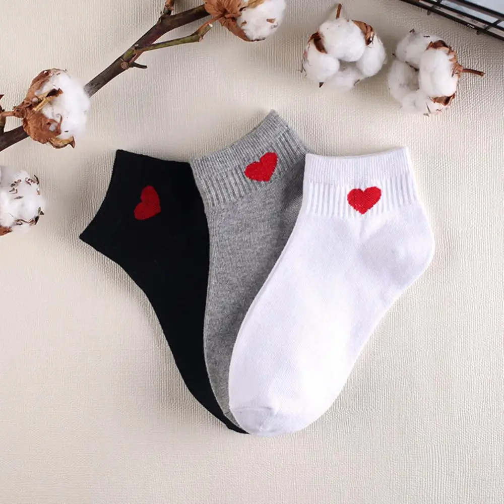 

Women Socks Winter Warm Fashion Unisex Red Love Heart Print Elastic Sports Low Cut Ankle Socks Couple Casual White Ankle Socks