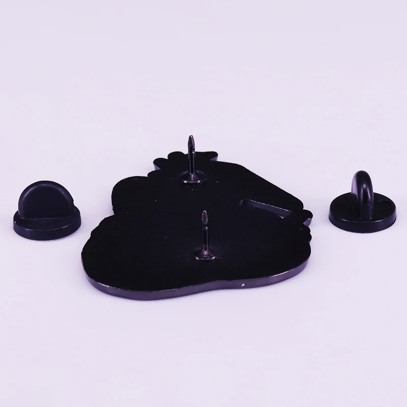 Эмалированный значок Betelgeuse с изображением Тима Бертона Адама Барбары майтланда