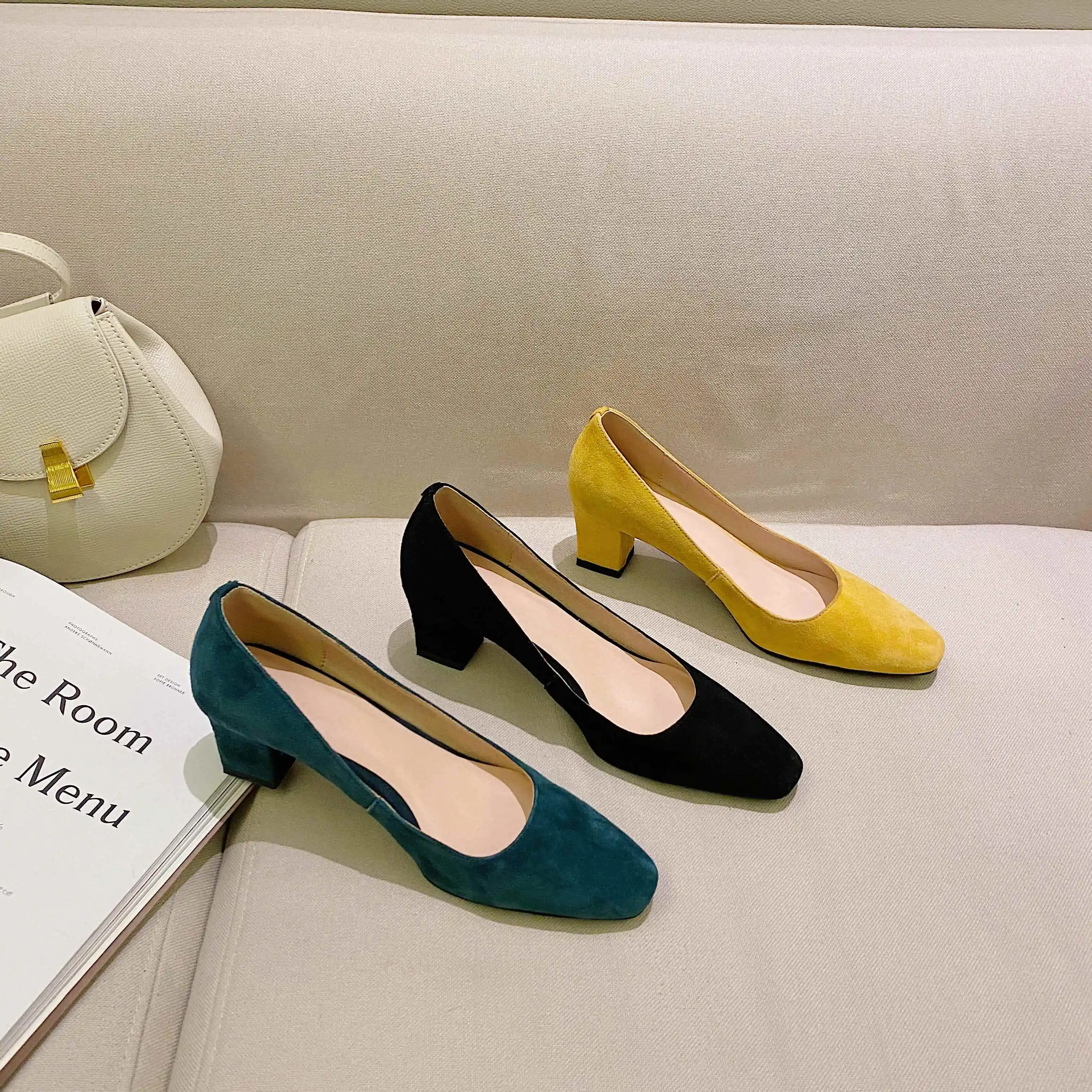 

Krazing pot korean girls sheep suede three colors office lady basic square toe thick high heel elegant slip on women pumps L15