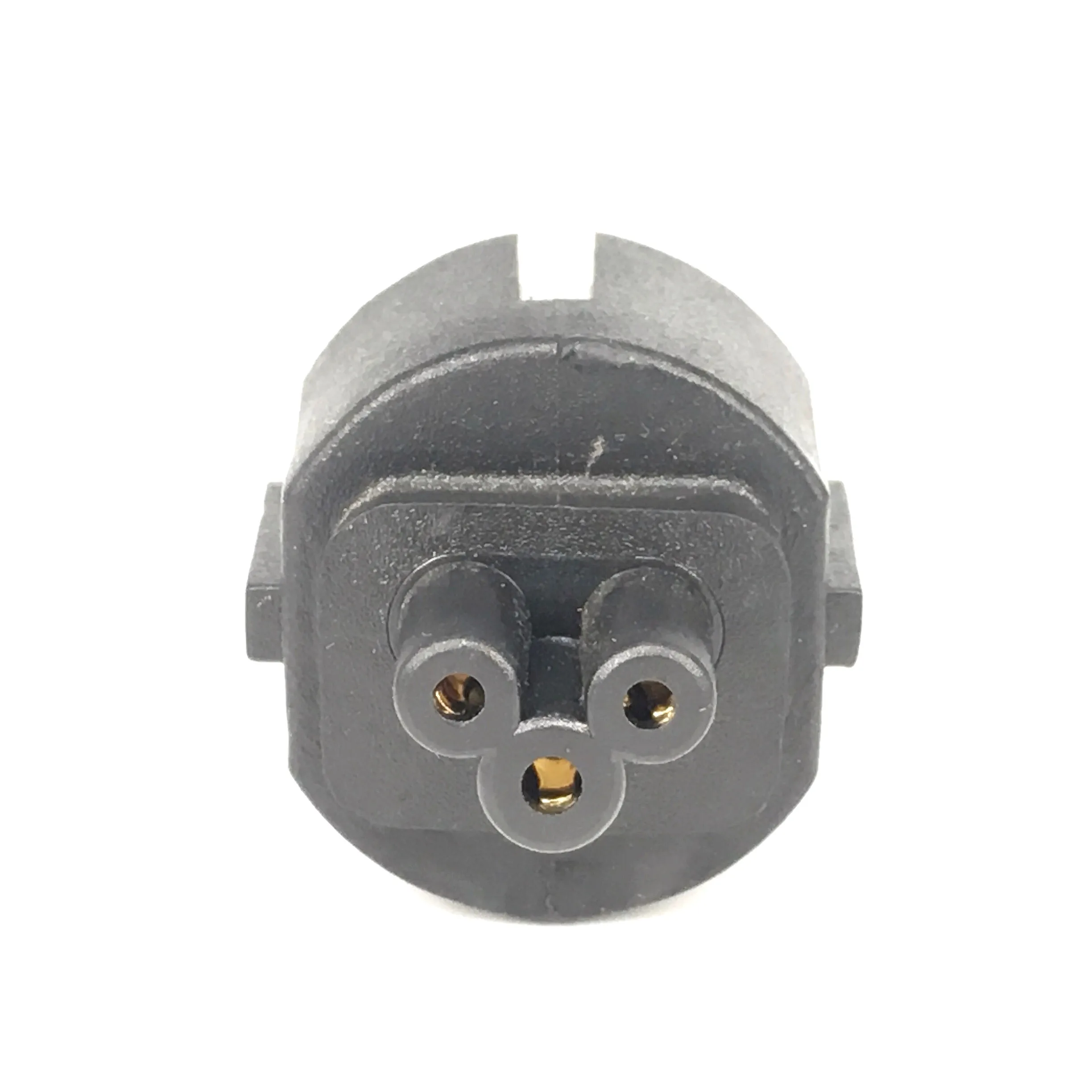 Европейский переходник CEE7/7 Schuko с 2 круглыми штырьками на IEC320 C5 для розетки