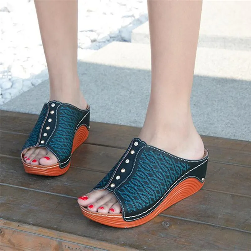 Large Size Women Sandals Wedge Heel Shoes Women Beach Sandal Casuales Slippers Women Summer Platform Shoes Fashion Slippers