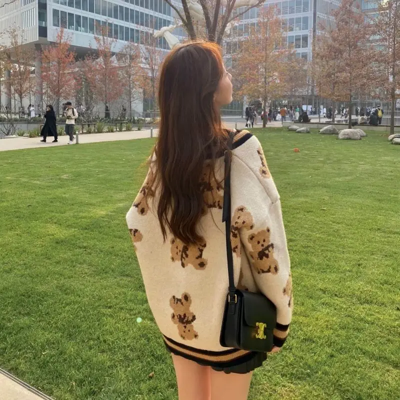 

Bear sweater cardigan women's autumn winter new Korean loose jacket