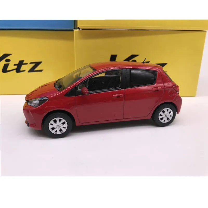 1:30 сплав модель автомобиля toyota vitz Детская игрушка автомобиль коллекция подарки