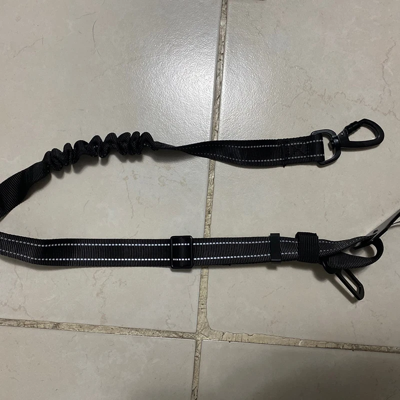 Ремень безопасности для собак и кошек регулируемый светоотражающий нейлоновый