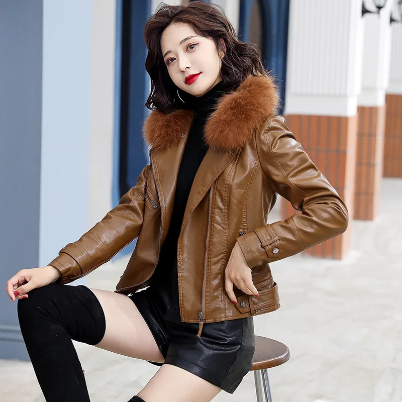 Real fox fur collar women's fur collar, new Korean version in winter 2020 with plush thickening and slim fit, age reduction fash