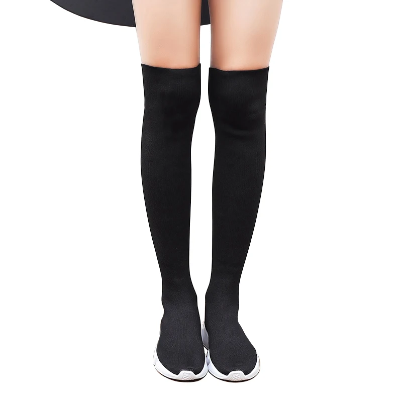 

Baskets en tissu extensible sculptant le corps pour femmes, bottes enfiler au dessus du genou, mode automne 2021