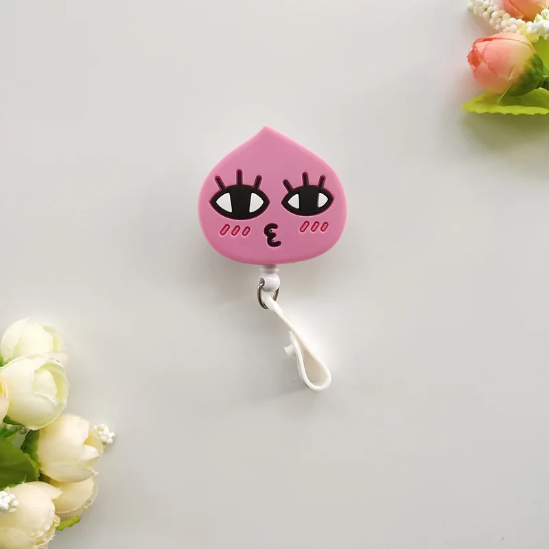 Красочные милые большие головы мультфильм медсестры выдвижной значок катушка держатель Pull ID карты значок держатель Зажим для ремня больницы школы K073 - Цвет: 25