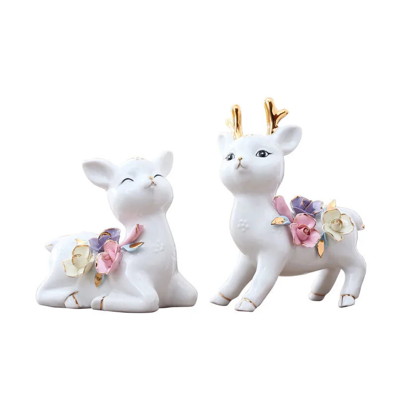 

2 Pcs/set Sika Deer Ornaments Painted Statuette Desk Decoration Resin Figurine Hand Carved Crafts Ornament Modern Home Decor