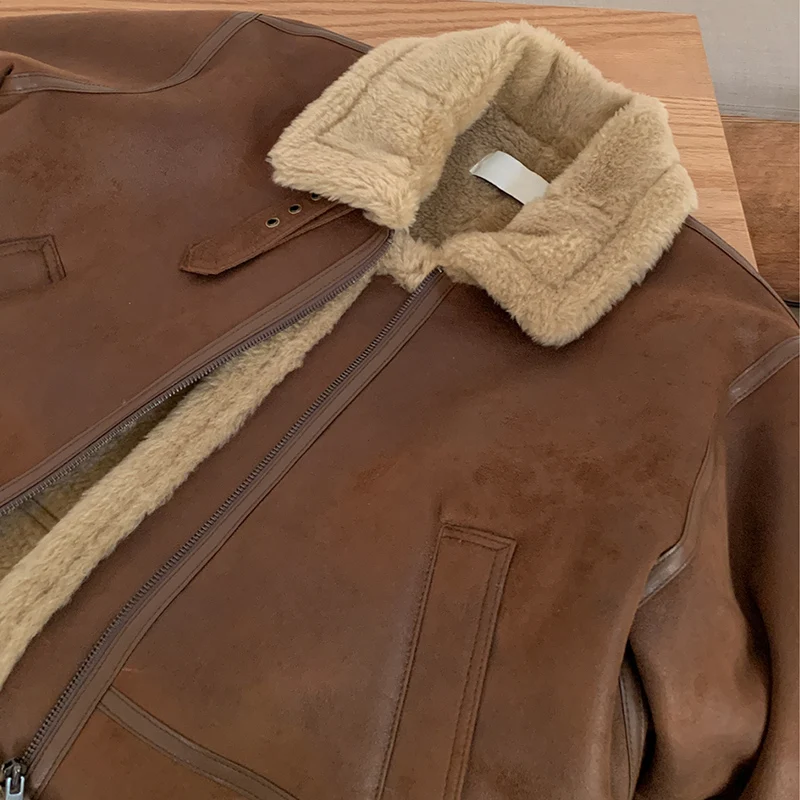 Женская зимняя куртка из искусственной замши с мехом | одежда