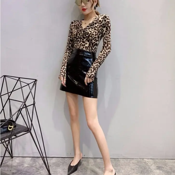 

Latin dance leopard print long sleeve v-neck t-shirt