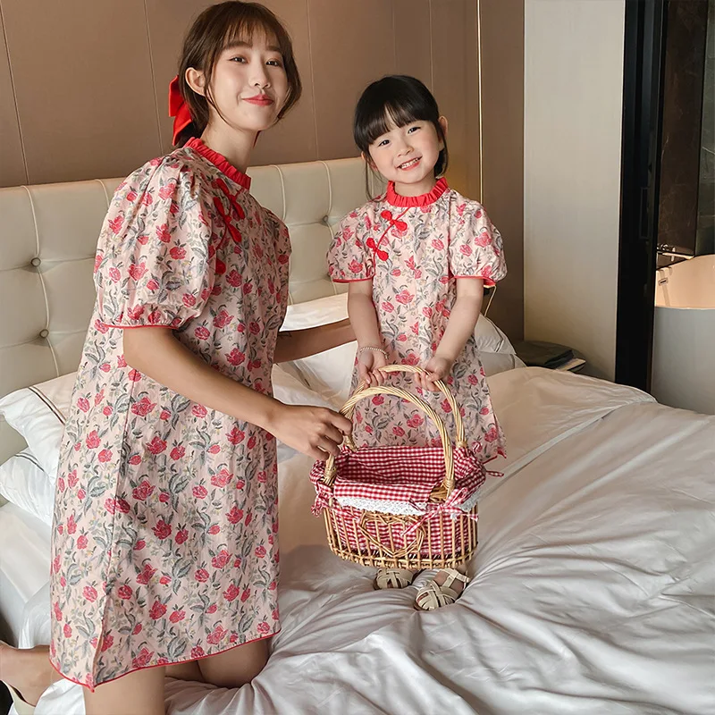

LILIGIRL Mother And Daughter Baby Girl Women's Dress Puff Sleeve Children Cheongsam Summer Clothes Family Outfit Dress