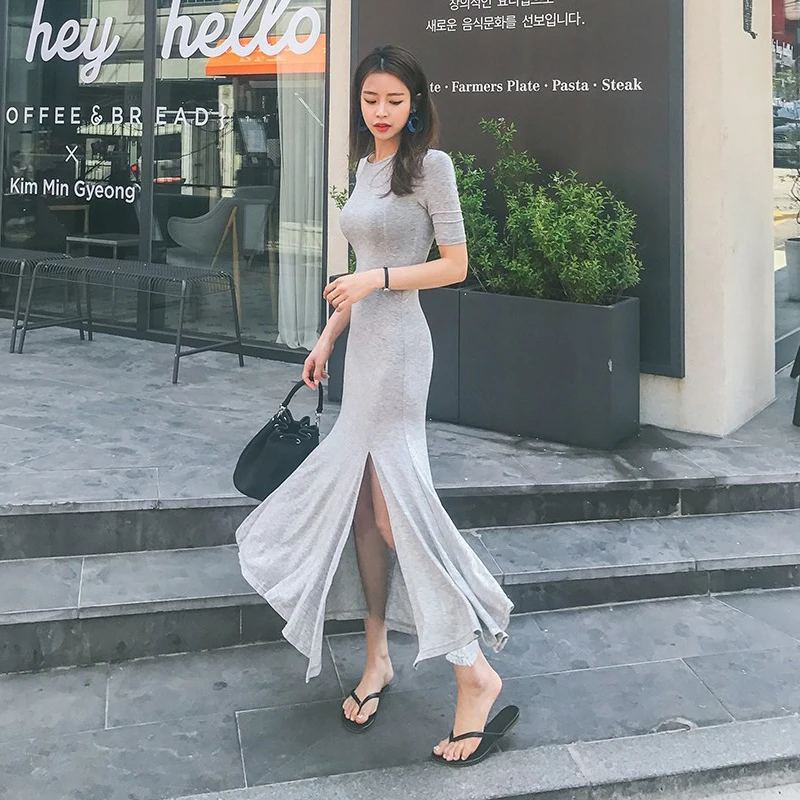 Платье женское длинное из модала с длинным рукавом и разрезом по бокам Клубные