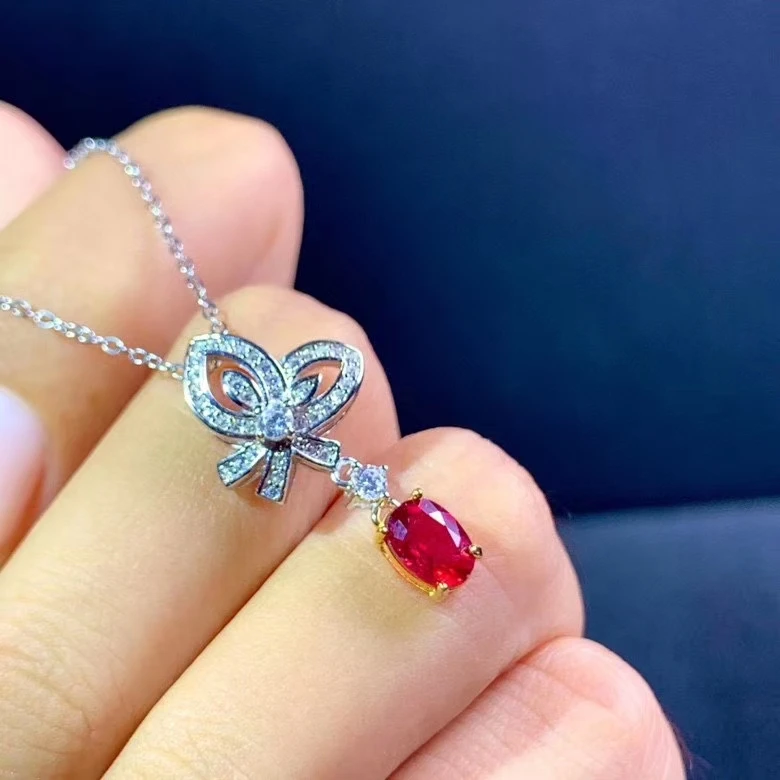 Очаровательное кольцо с рубином состоящий из сережек и ожерелья набор украшений