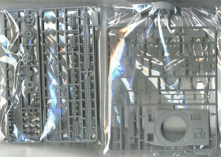 Border BT001 1/35 Танк модель Panzer IV Ausf.G Mid/Late 2 в 1 # 2019 Новинка