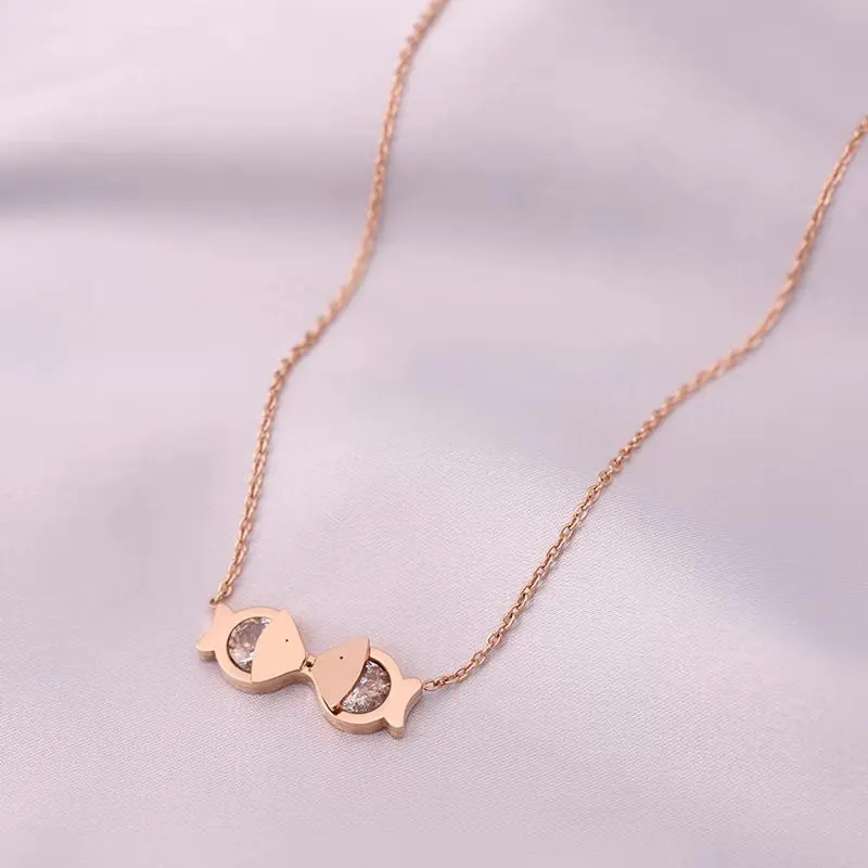 

Titanium steel necklace female fashion sweet Korean simple personality crystal clavicle chain rose gold necklace accessories
