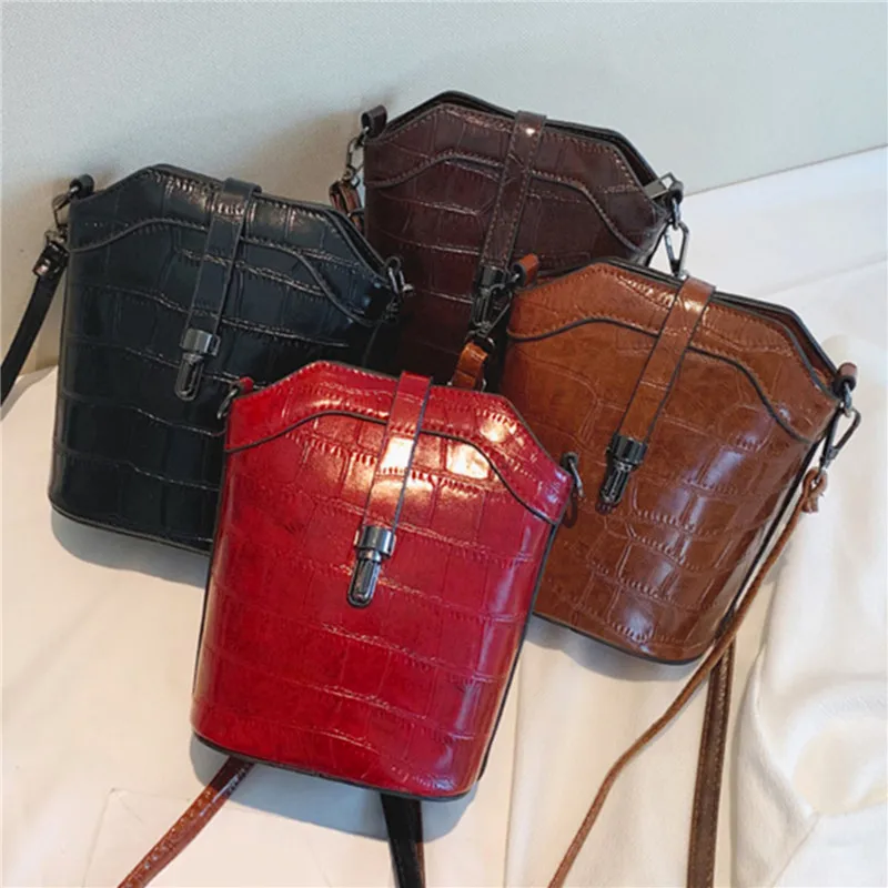 

Fashion Vintage Pu Leather Bucket Women Handbag All-Match Diagonal Small Shoulder Bag Retro New Lock Purse