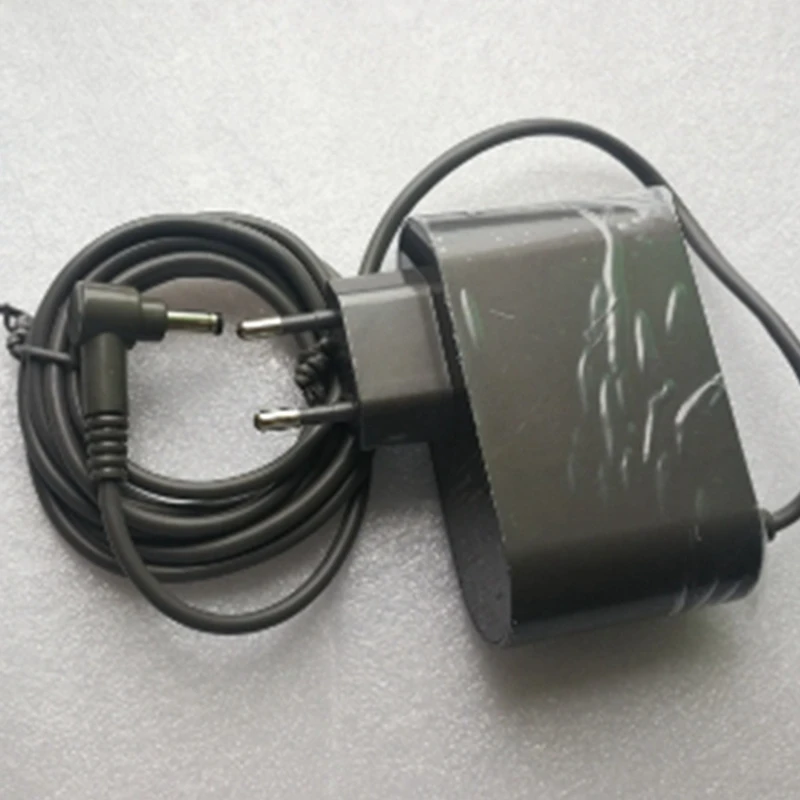 

30.45V-1.1A Power Adapter-EU Plug with Li-Ion Battery Charging Protection Board, for Dyson V10 25.2V Vacuum Cleaner