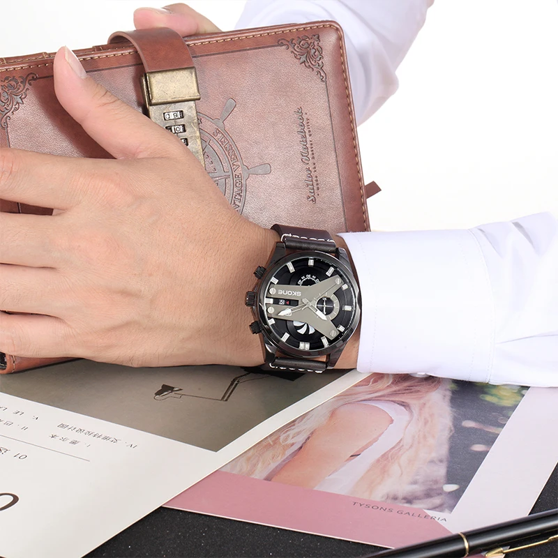 Мужские часы 30 м Водонепроницаемые высококачественные мужские с ремешком из