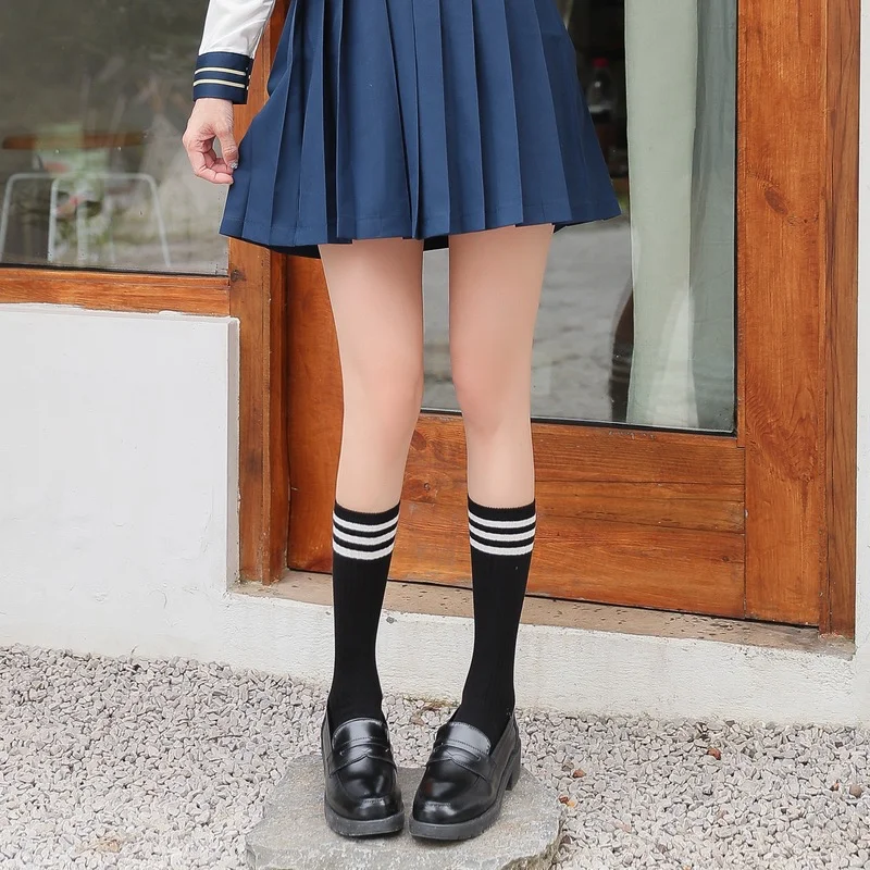 

Socks Woman Stripe Japanese Fashion Winter Cotton JK Maid Lovely Middle Tube Socks 11 Colors Retro 26CM Coffee Deodorization