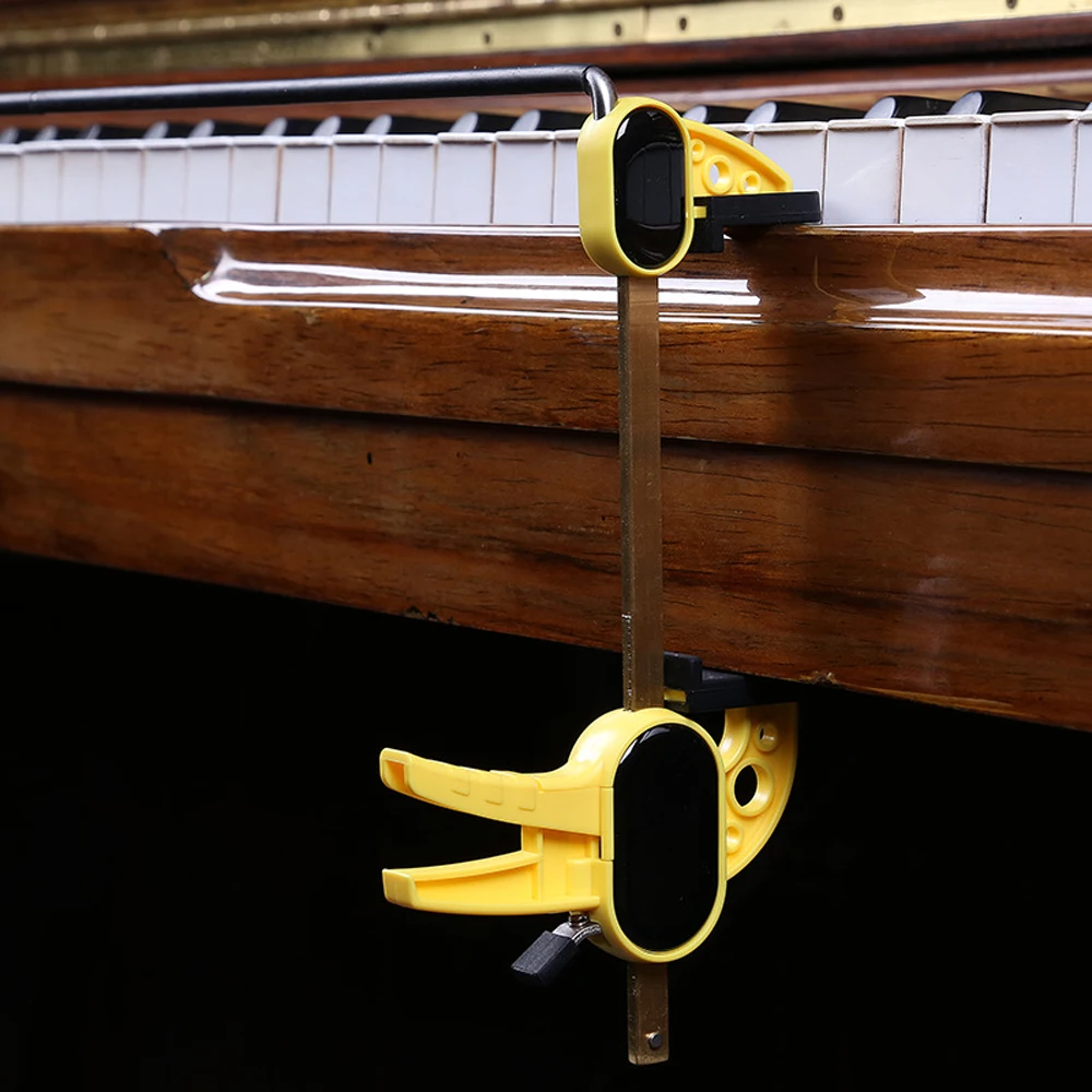 Корректор для рук и запястий для начинающих играть на пианино.