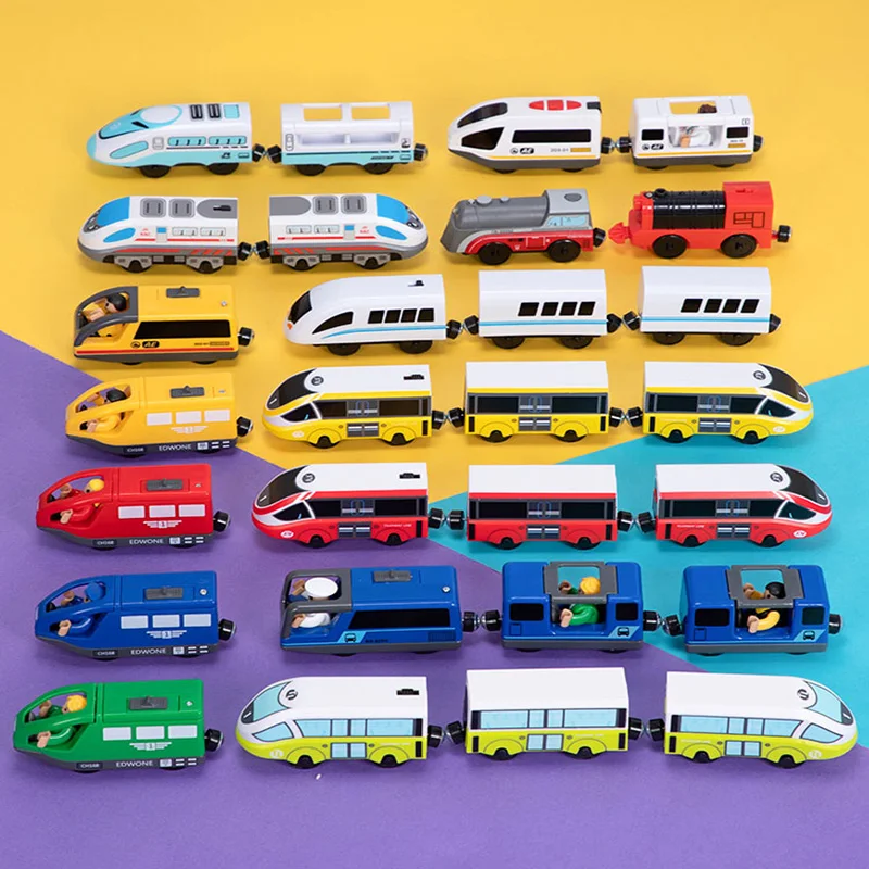 Игрушечный автомобиль Brio Train для игрушечного трека синий красный комбинация
