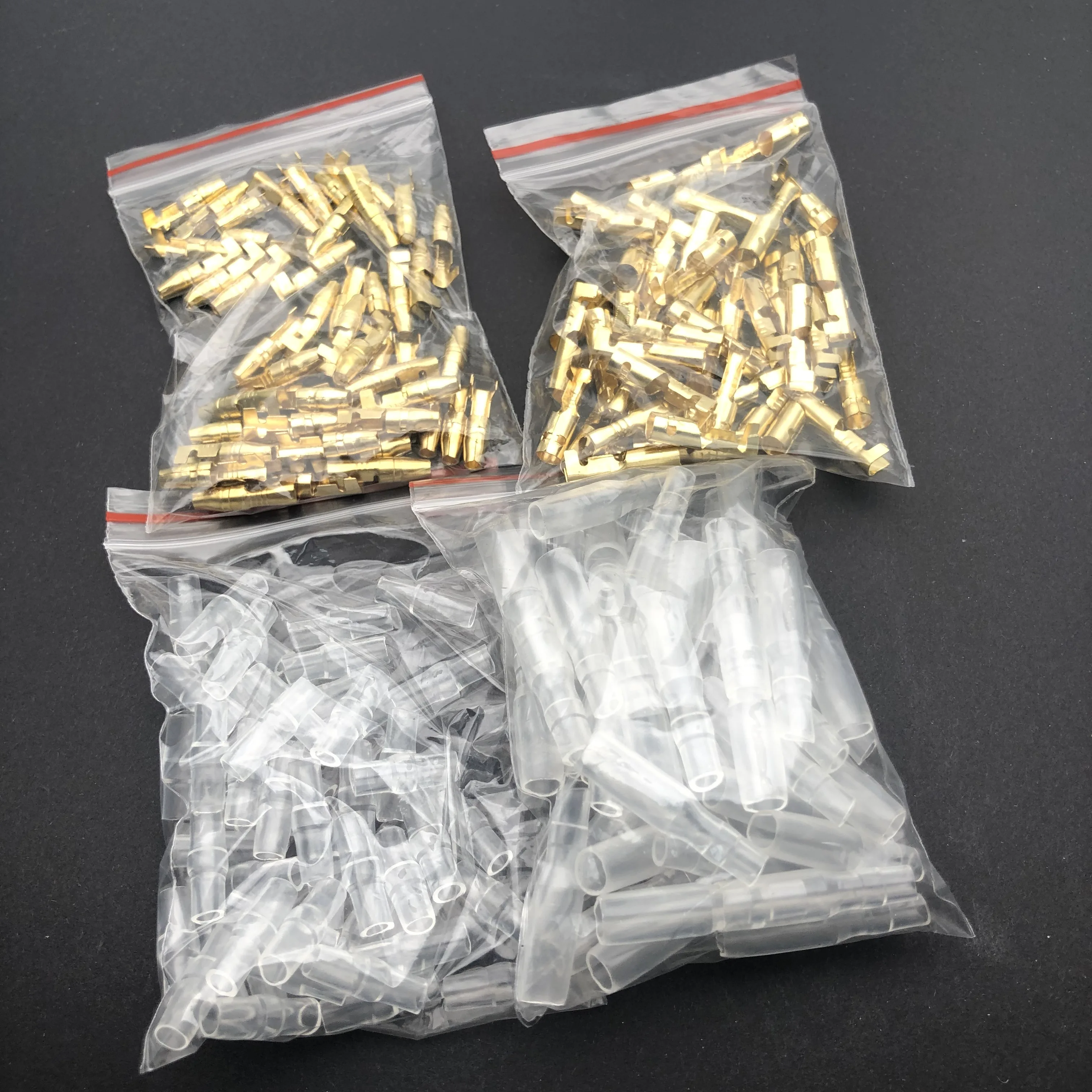 

200pcs/50set 4.0mm(3.9) Car Auto Motorcycle Bullet Terminals Male Female Wire Bullet Crimp Connectors Terminal Insulation Sheath