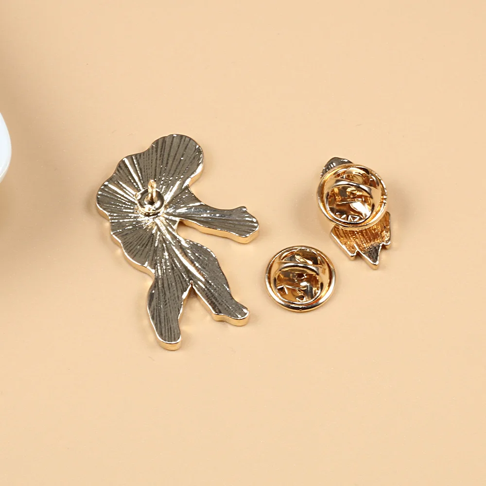 Эмалированные булавки космонавты и ракеты броши в виде космоса Вселенной