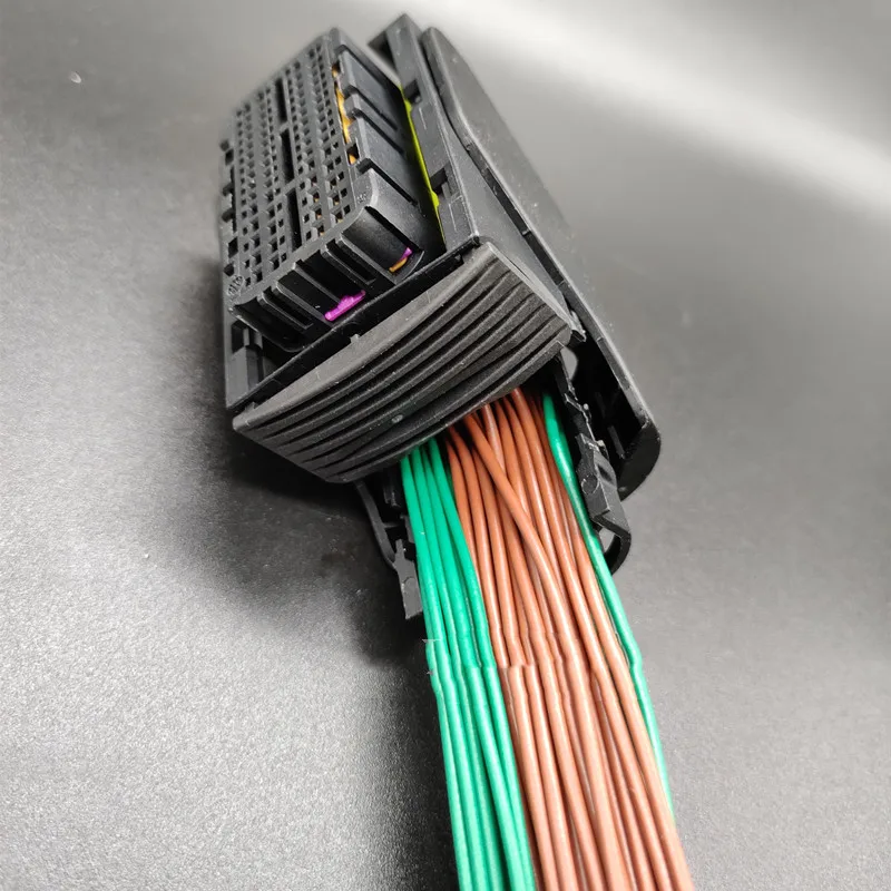 

New original Tyco 284742-1 60pin automobile ECU connector harness plug